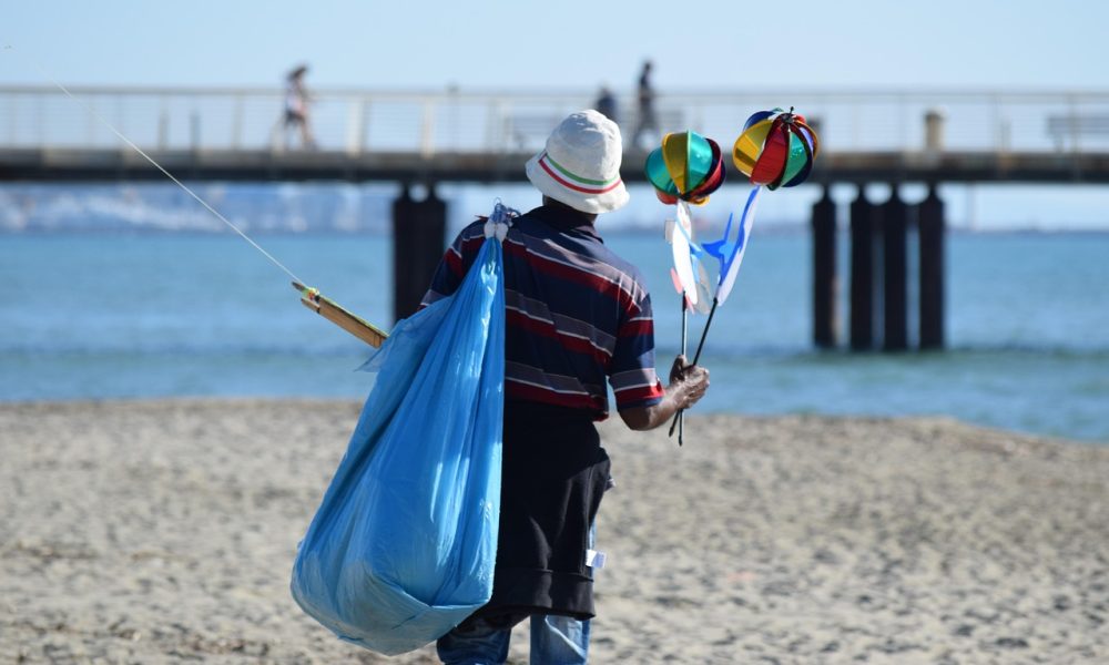 peddler, migrant, nature, beach, seller, pinwheels, swivels